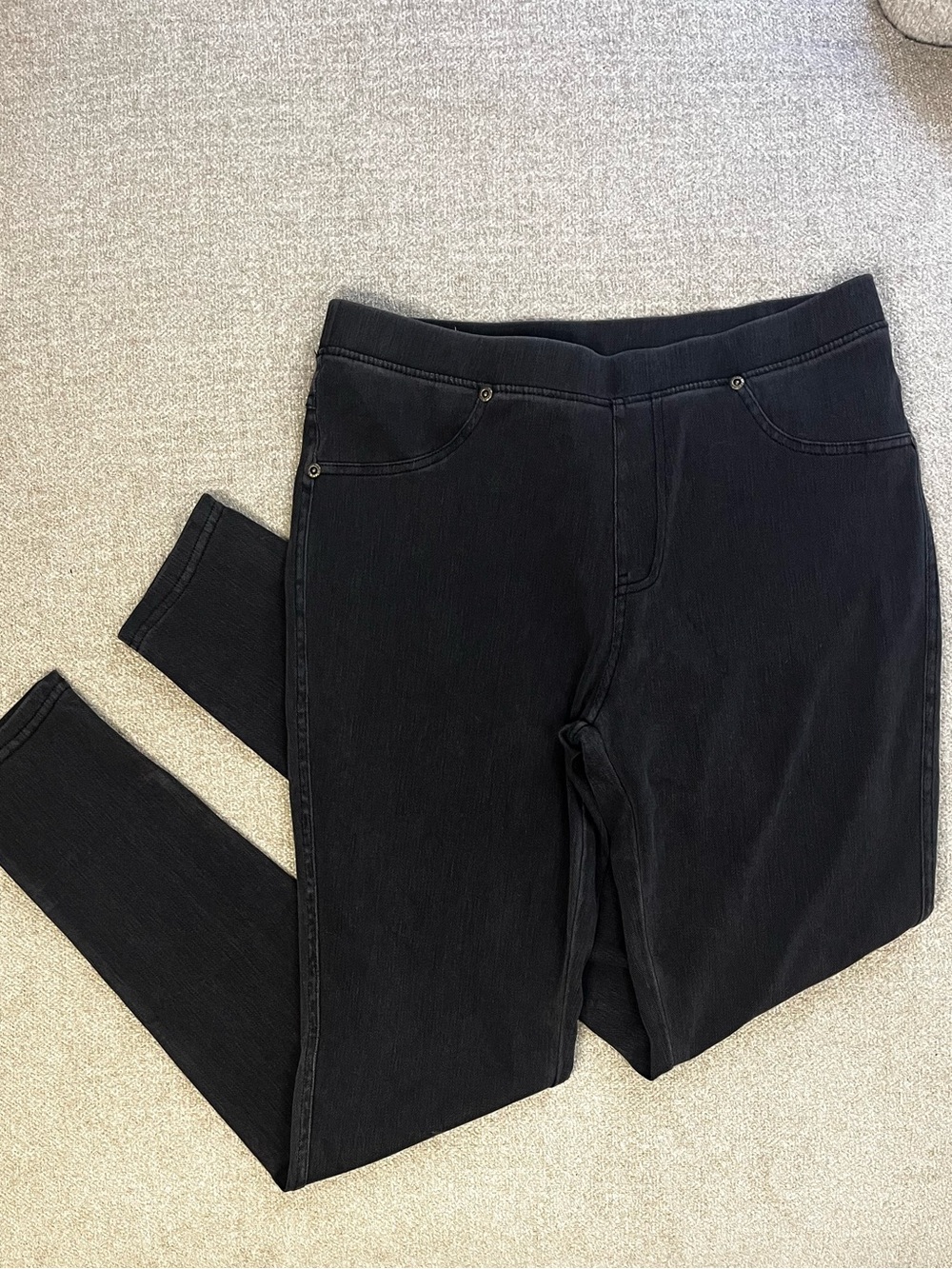 Classic Black Women's Pull-On Jeggings